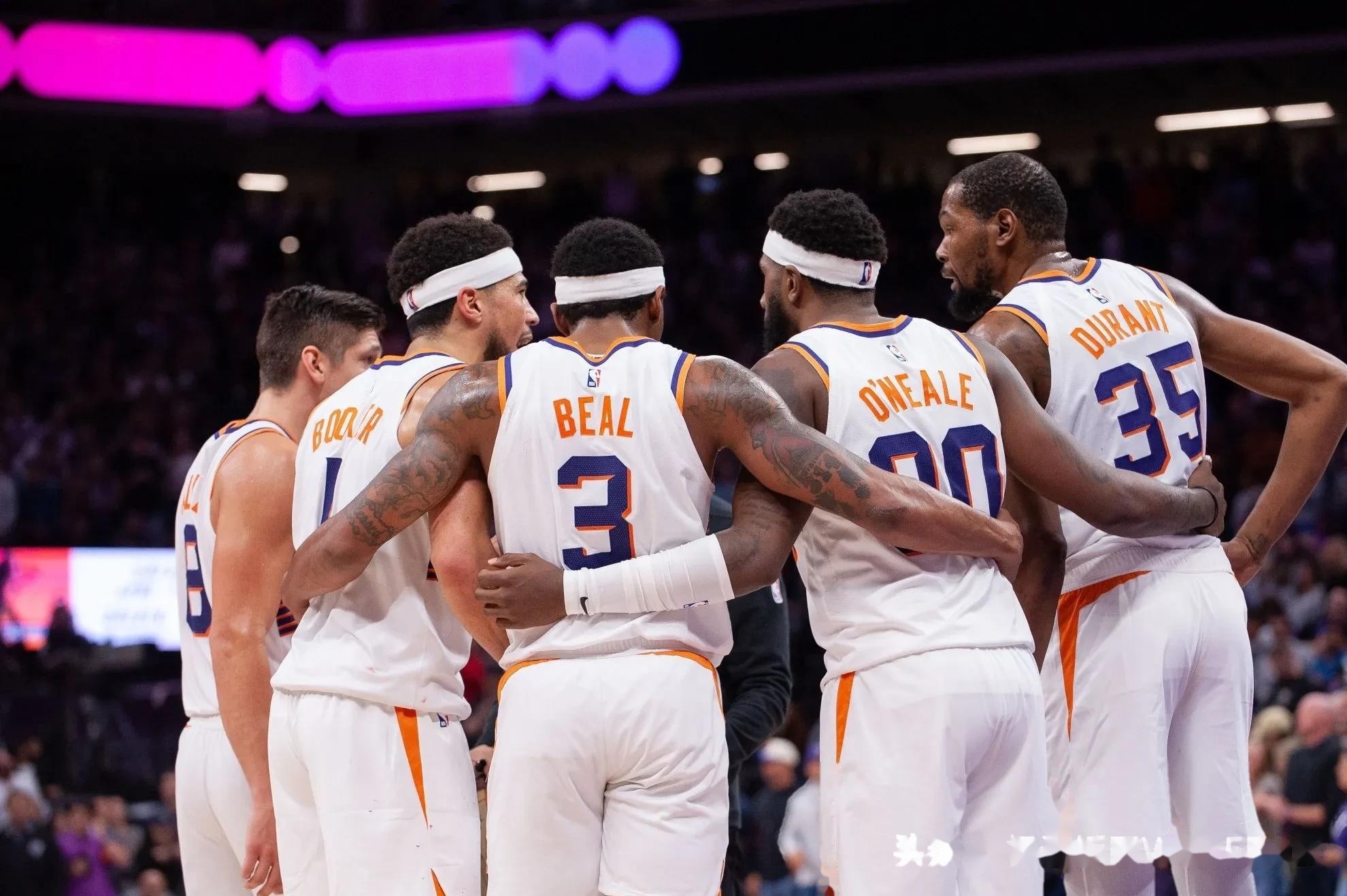 米乐在线登录关于尼斯清晨完成体检菲尼克斯太阳临场应变备战足总杯，现场解说直呼：赛后AC米兰调整名单以备欧联的信息